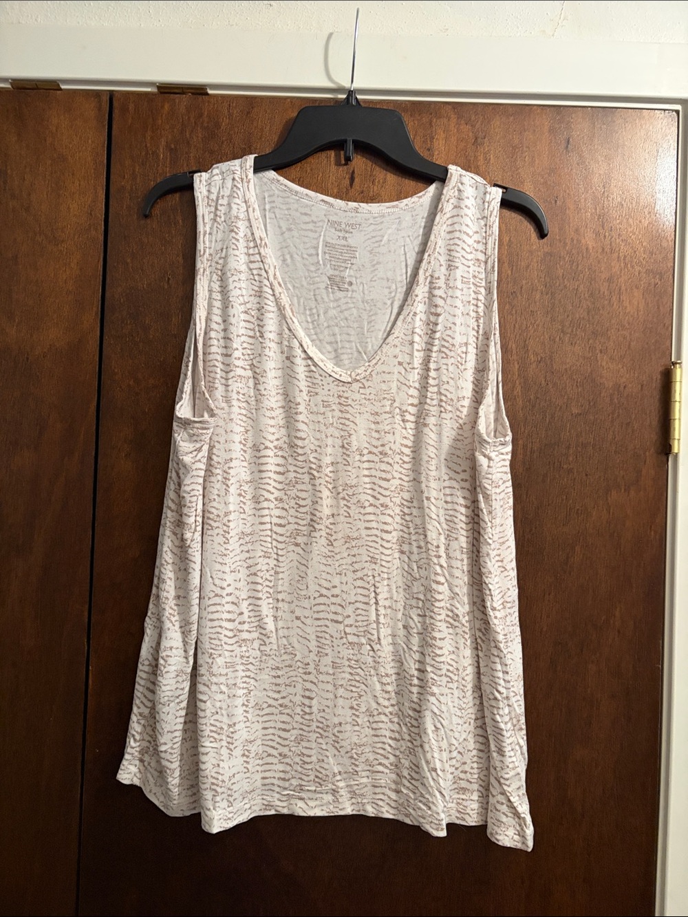 Nine West xxl Lightweight White Printed Tank Top